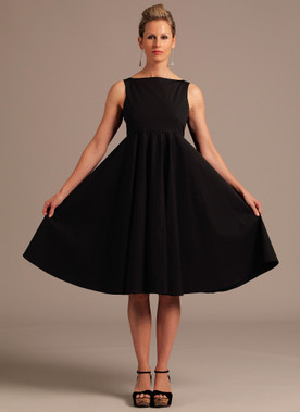 Vogue Patterns V1102 | Misses' Back-Bow Dress
