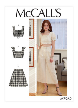 McCall's M7962 | Misses' Tops, Shorts and Pants | Front of Envelope