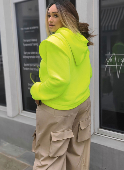 ME2054 (PDF) | Misses' and Women's Sweatshirt and Cargo Pants by