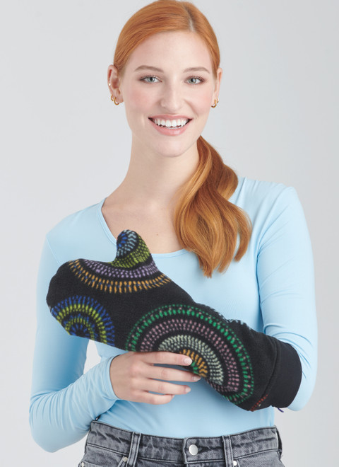 Simplicity S9902 | Wrap, Sleeves and Mitt in Two Sizes and Sling By Carla Reiss Design