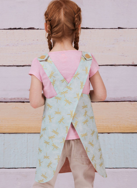 Simplicity S9969 | Simplicity Sewing Pattern Children's and Misses' Reversible Aprons