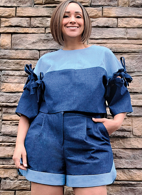 ME2127 | Misses' and Women's Top with Detachable Sleeves and