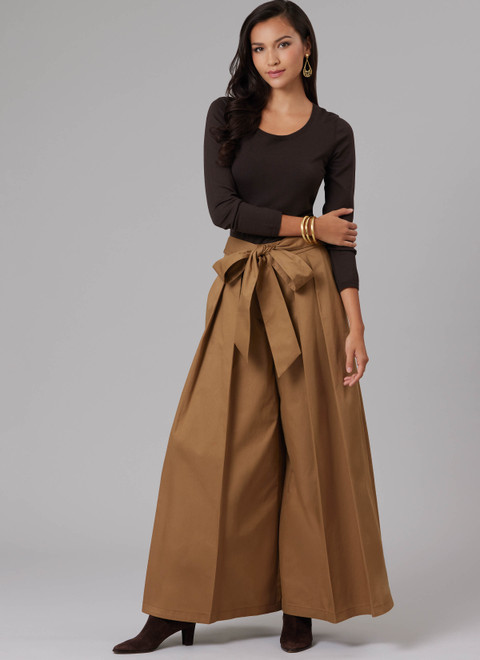 M8631 | McCall's Sewing Pattern Misses' Pleated Shorts and Pants