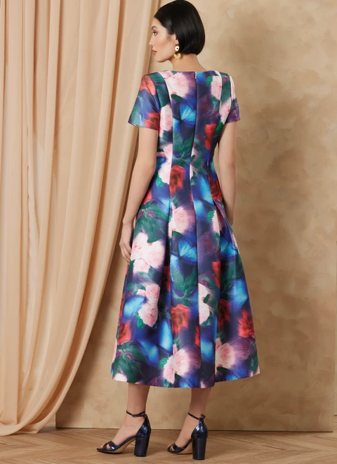 Vogue Patterns V2174 | Vogue Patterns Misses' Fit And Flare Midi Dress by Badgley Mischka