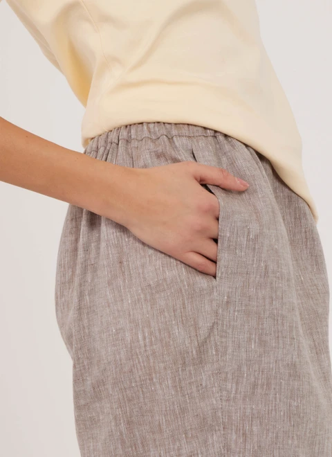 New Look N6829 | New Look Sewing Pattern Misses' Pants in Two Lengths and Knit Tops