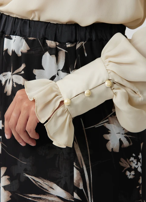 McCall's M8696 | McCall's Sewing Pattern Misses' Ruffled Blouses