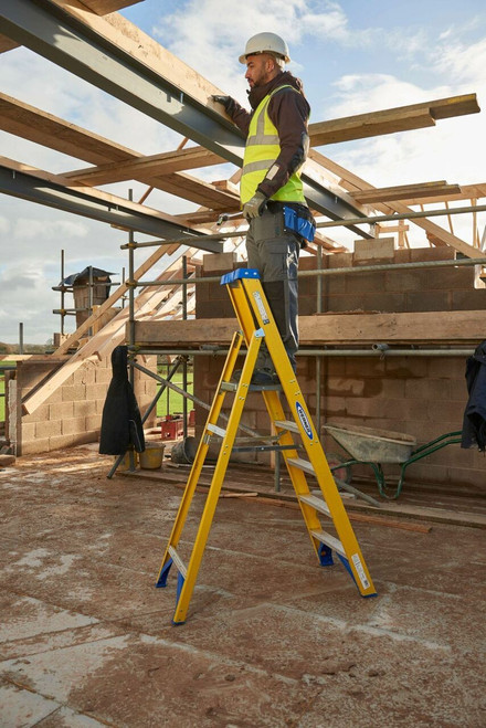 Fibreglass Platform Stepladder Trade 5 Tread