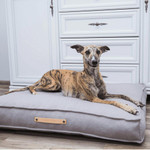 Labbvenn TÖVE Luxury Dog Bed by Labbvenn in Nut   Pets Own Us