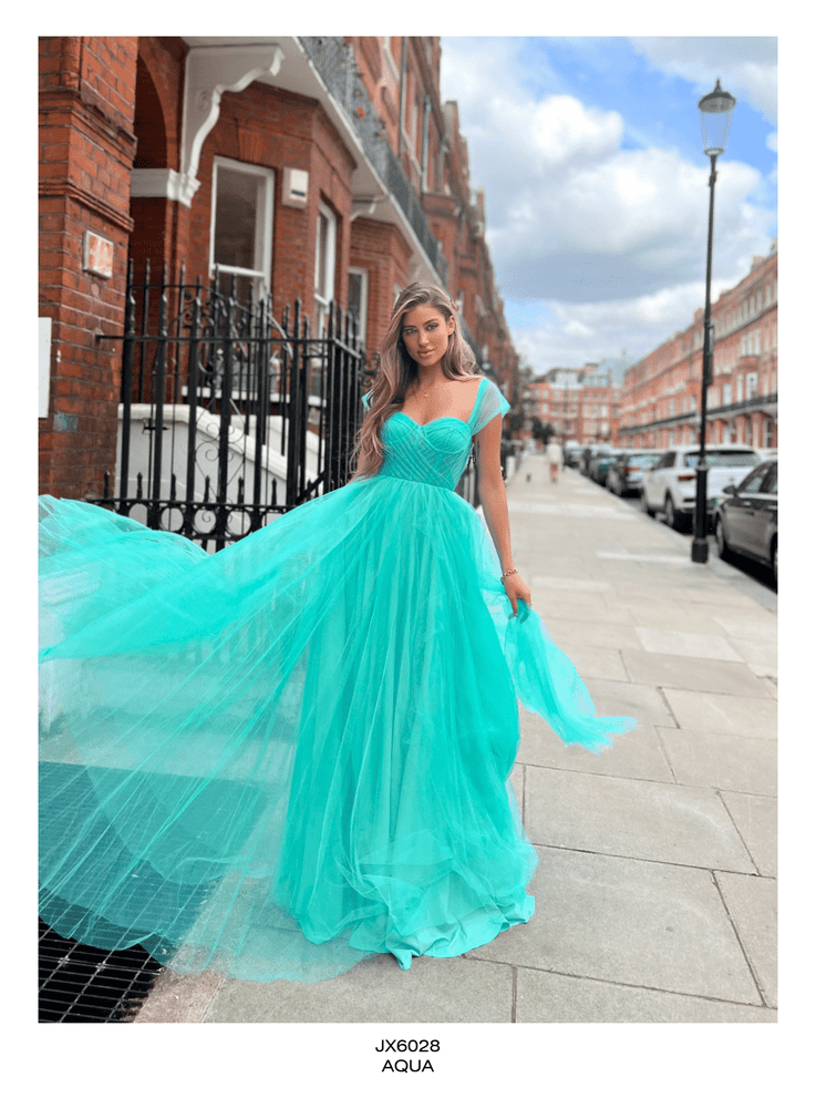 🦋 Clothes Aesthetic 🦋 | Ball gowns, Gowns, Ball gowns wedding