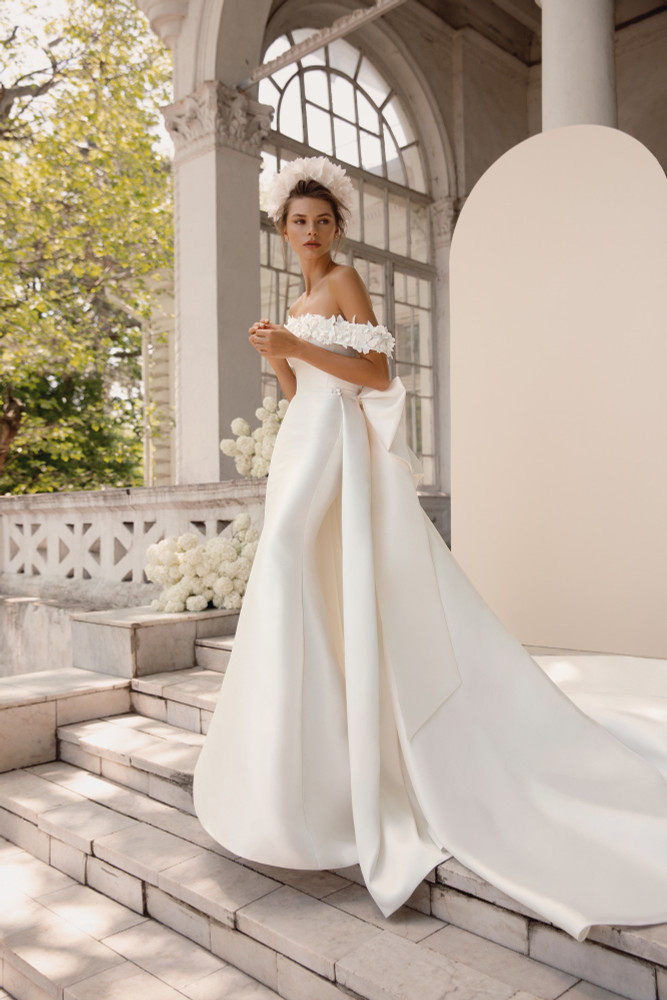 Satin wedding dress with sales detachable train