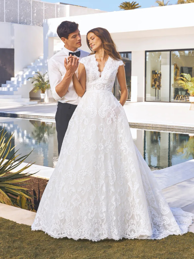 Discount Modest Long Sleeve Lace White Wedding Dress – daisystyledress