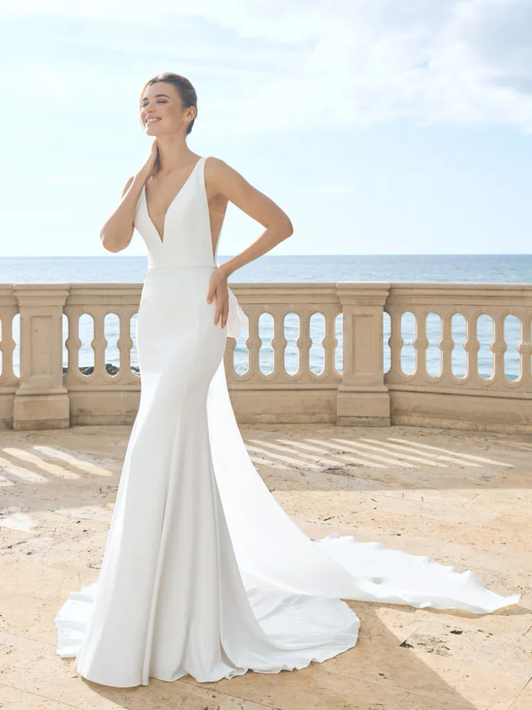 Iona by Marchesa for Pronovias