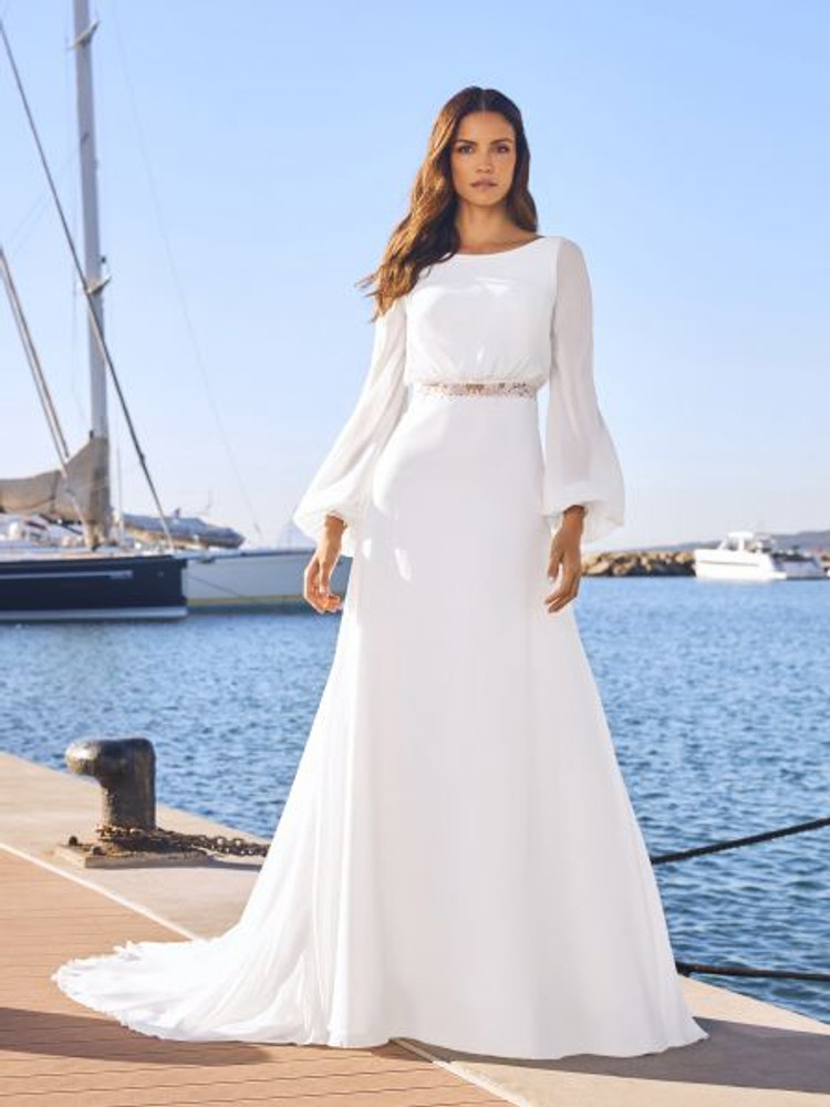 Hera Wedding Dress by Pronovias with Removable Sleeves