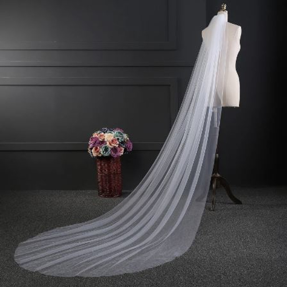  Elegant Long White Bridal 1 Tier 150cm
