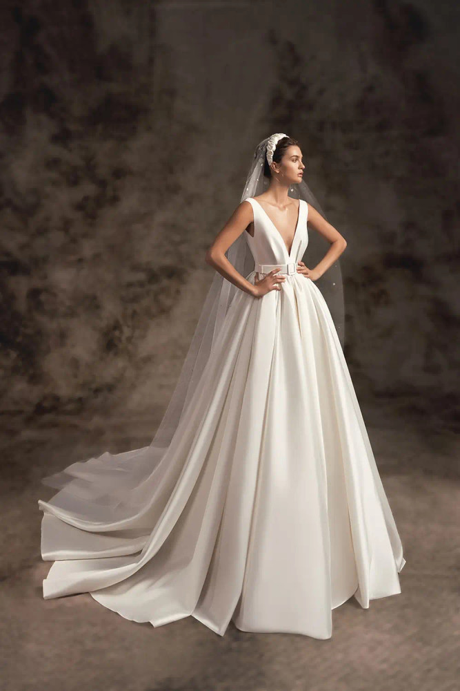 ROSEMARY  Mikado Silk Ballgown Wedding Dress by Wona Concept (Available Online Only)