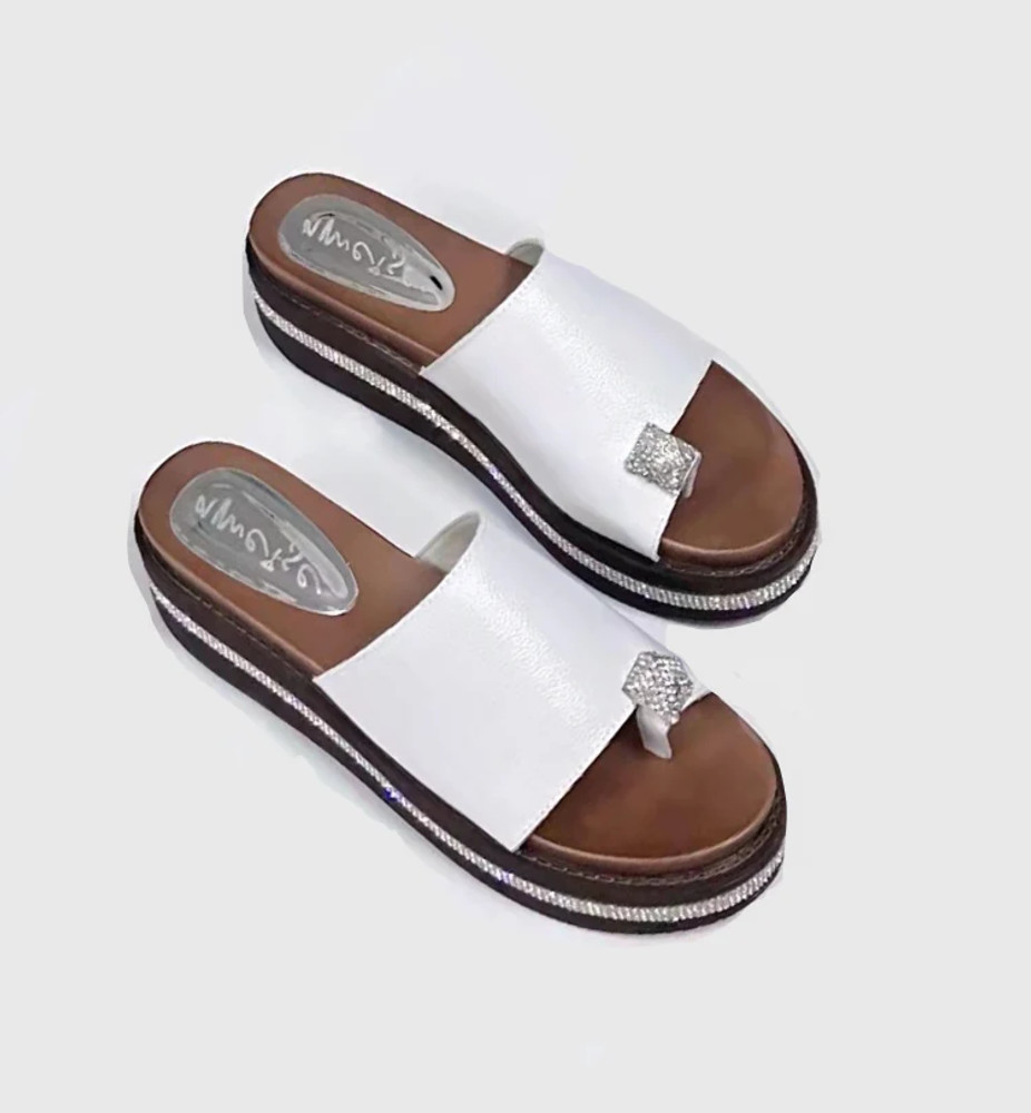 SHINE Leather slides by Ameise in White