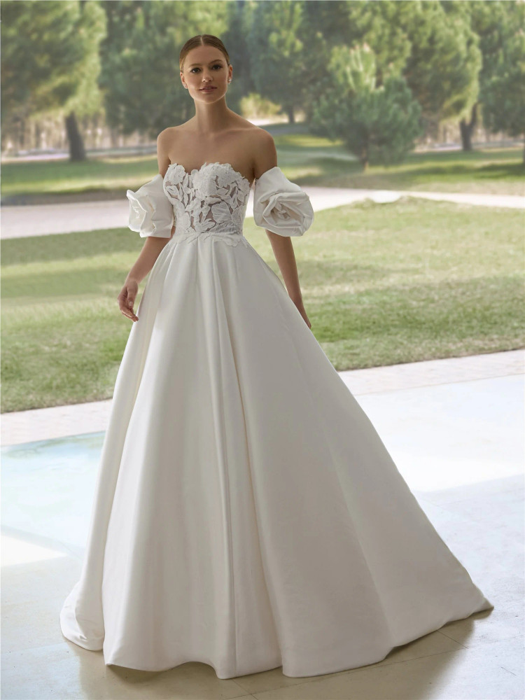 Rawand Princess Wedding Dress (with optional sleeves) by Pronovias