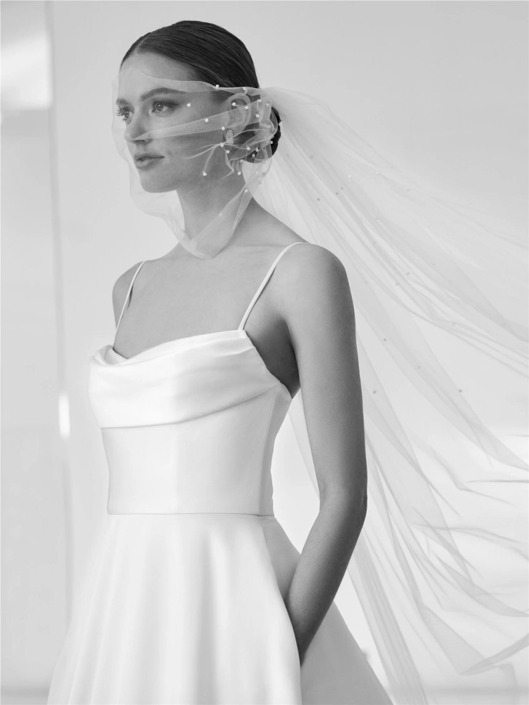 Marellia Wedding Dress by Pronovias A-line Mikado