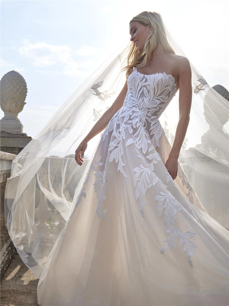 Teia Wedding Dress by Pronovias A-line Dress