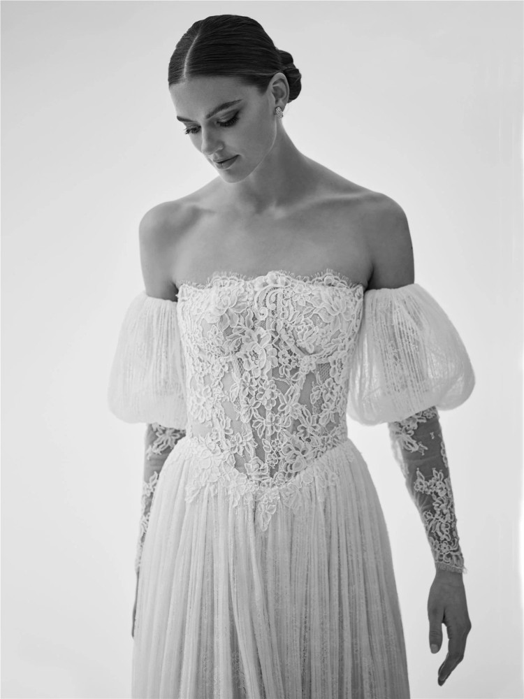 Lieke Wedding Dress by Pronovias A-Line dress