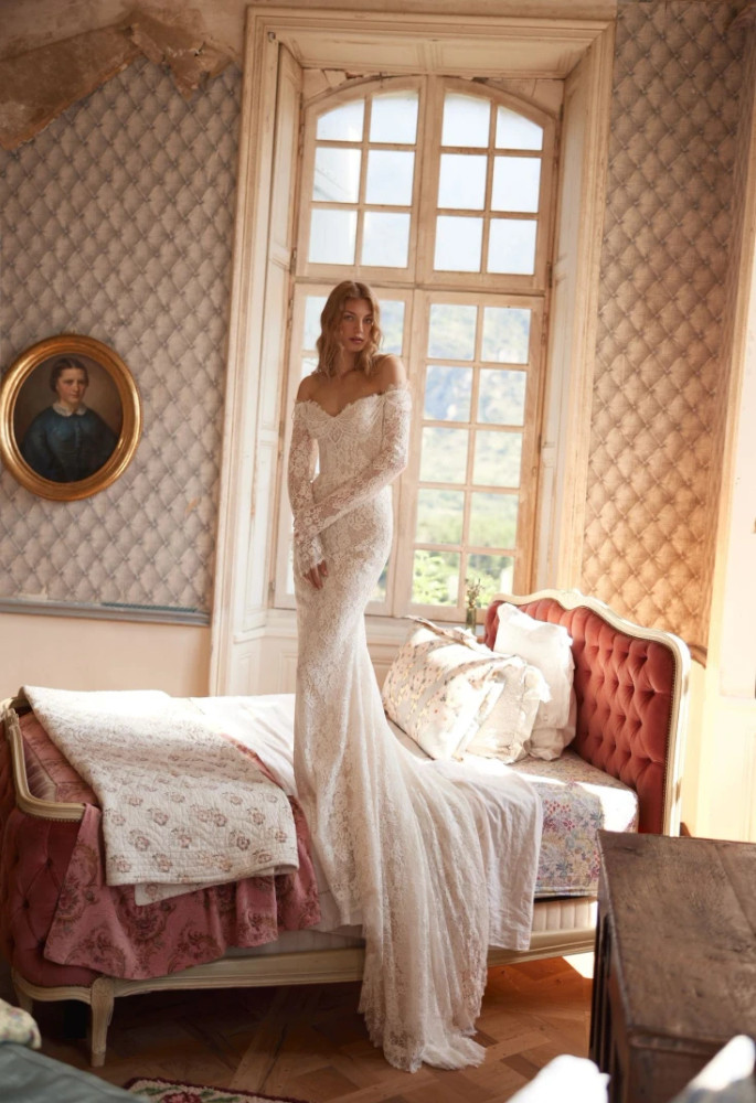 Araluen Wedding Gown By Pollardi Bridal Daria Karlozi 