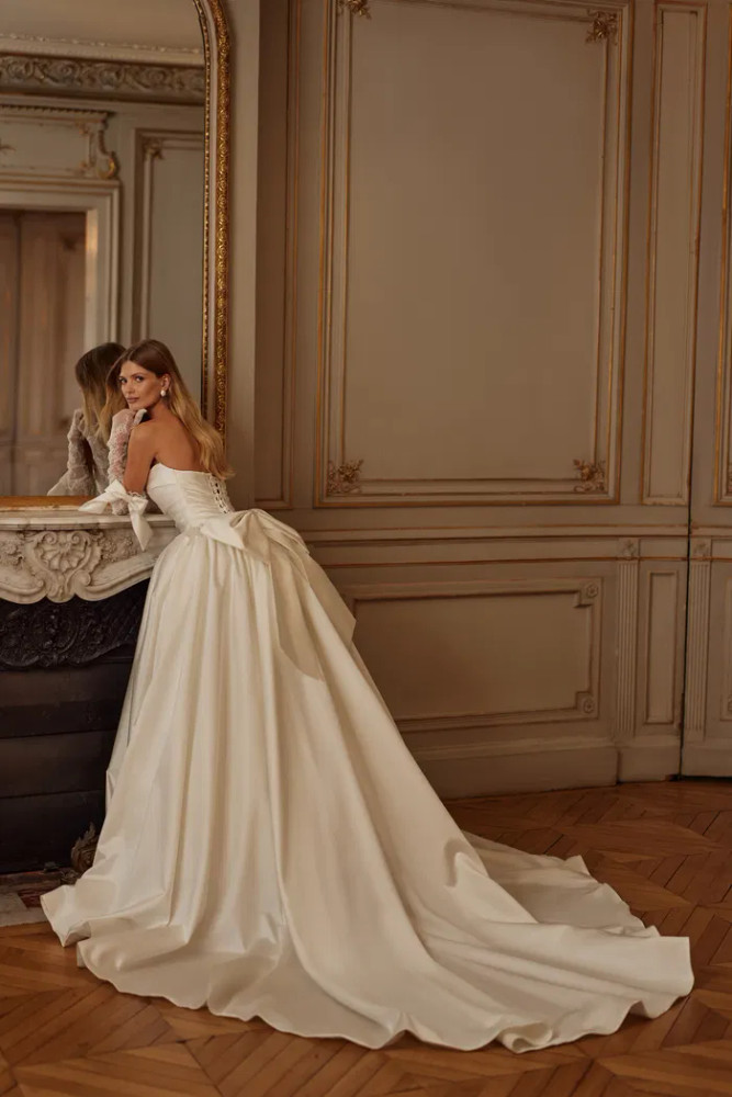 Charlene Wedding Dress by Luce Sposa