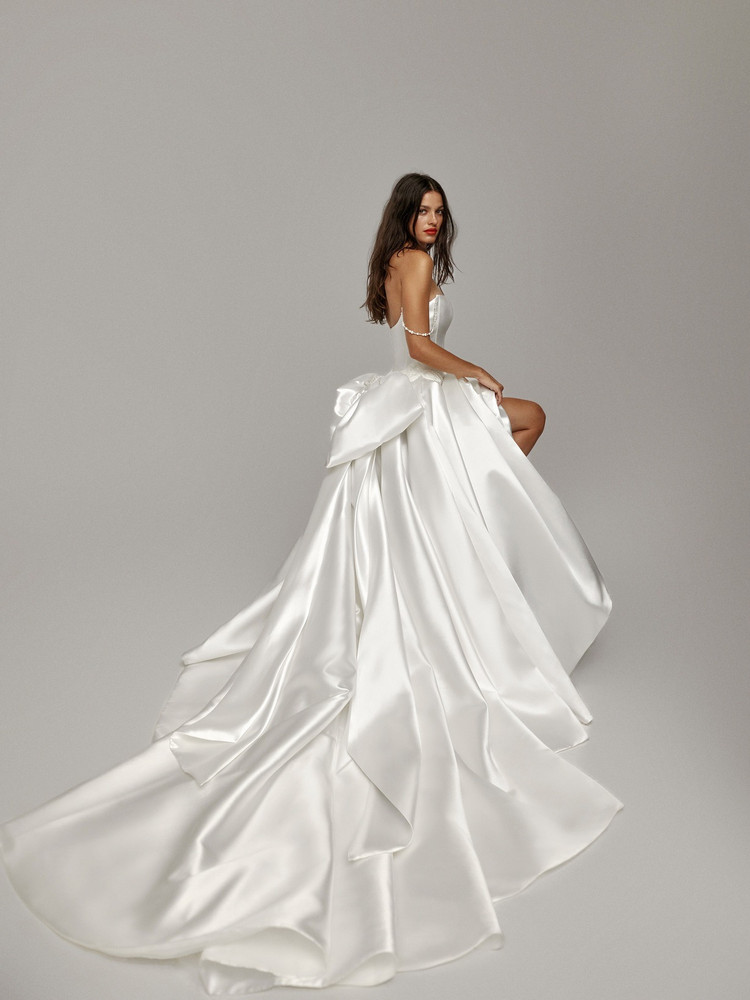 Beryl Wedding Dress by Wona Concept 