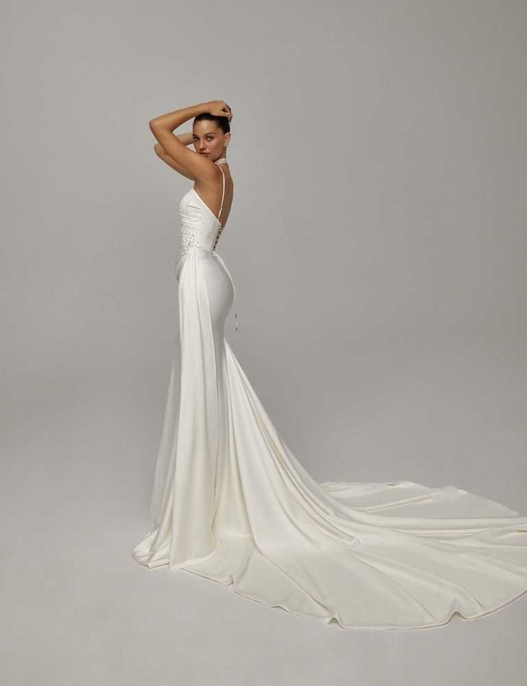 Opium Wedding Dress by Wona Concept