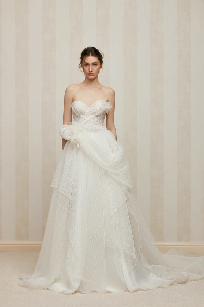Nimfa Wedding Dress by Anne Mariee