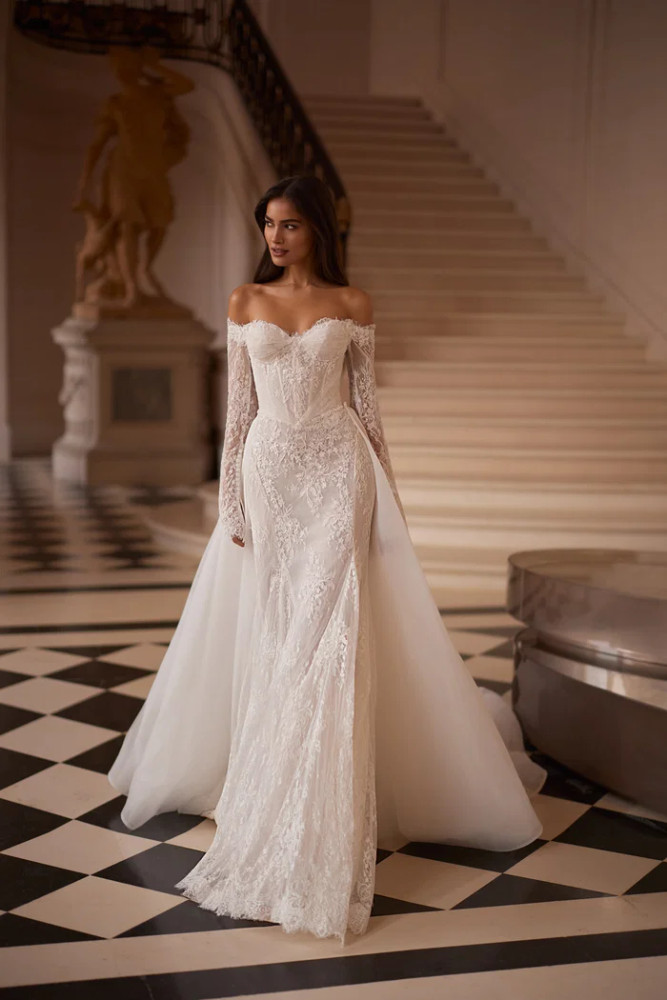 Bianca Wedding Gown by Luce Sposa