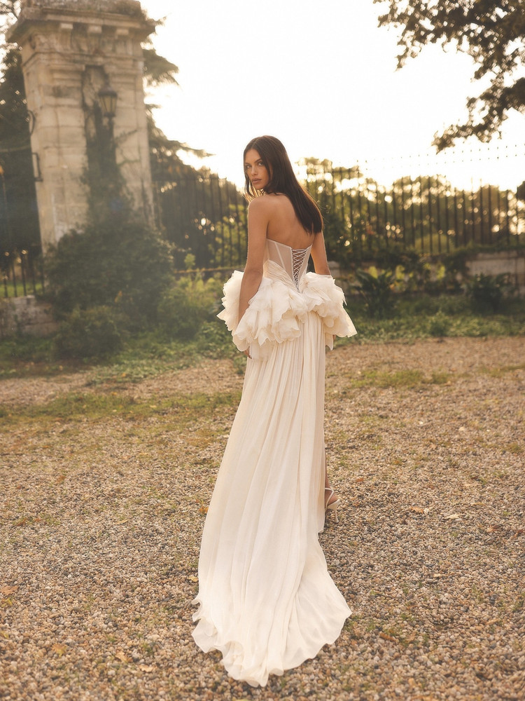 Armin Wedding Dress by Wona Concept