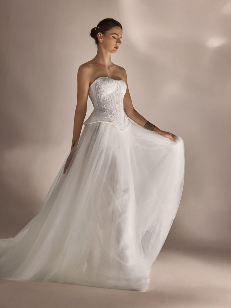 Fleur Basque Waisted 2 pcs Wedding Dress