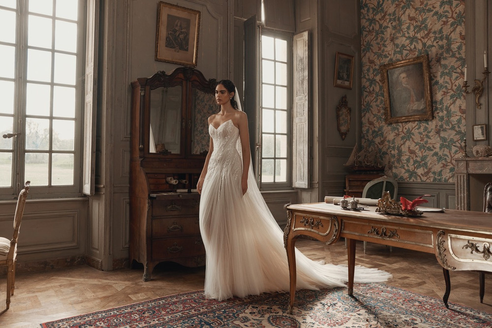 Dacor Wedding Dress by Wona Concept
