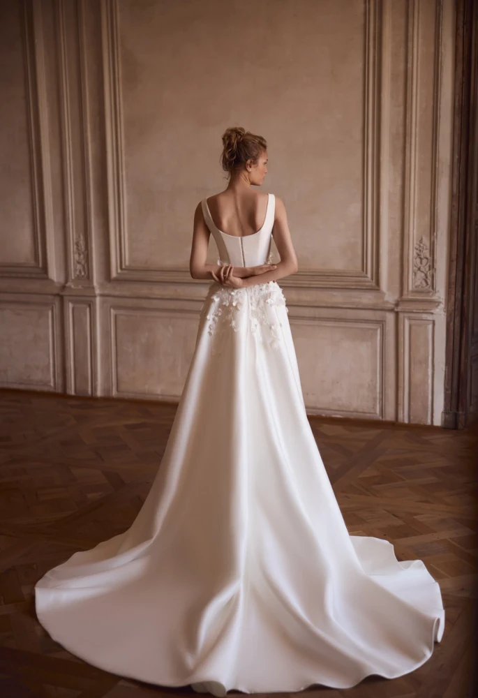 Petalia Mikado Wedding Gown By Daria Karlozi by Pollardi Bridal