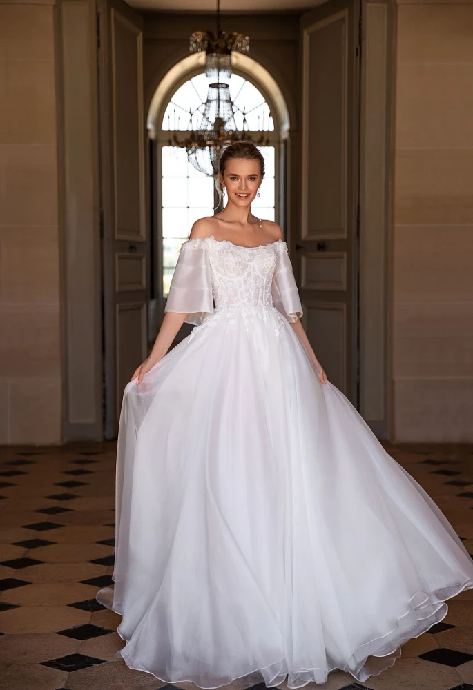 Claire Wedding Gown By Daria Karlozi by Pollardi Bridal 