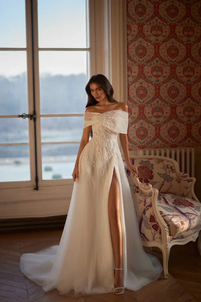 Trecy by Luce Sposa with shawl