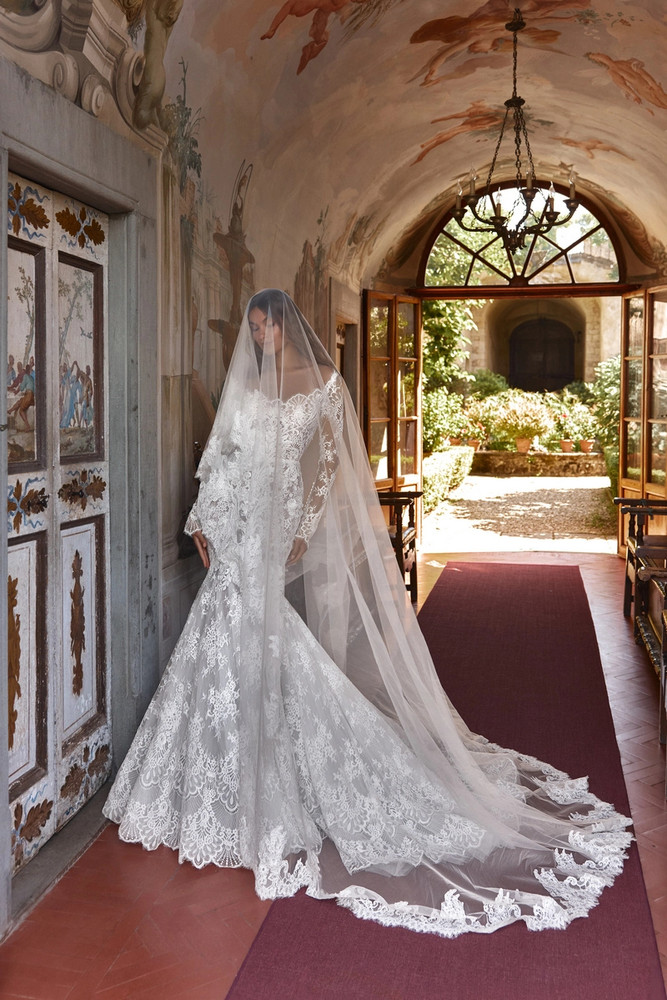Emory Fitted Wedding Dress by Oksana Mukha