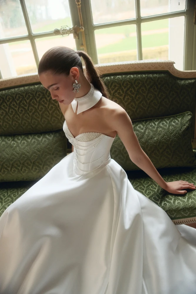Adagio Wedding Dress by Wona Concept 