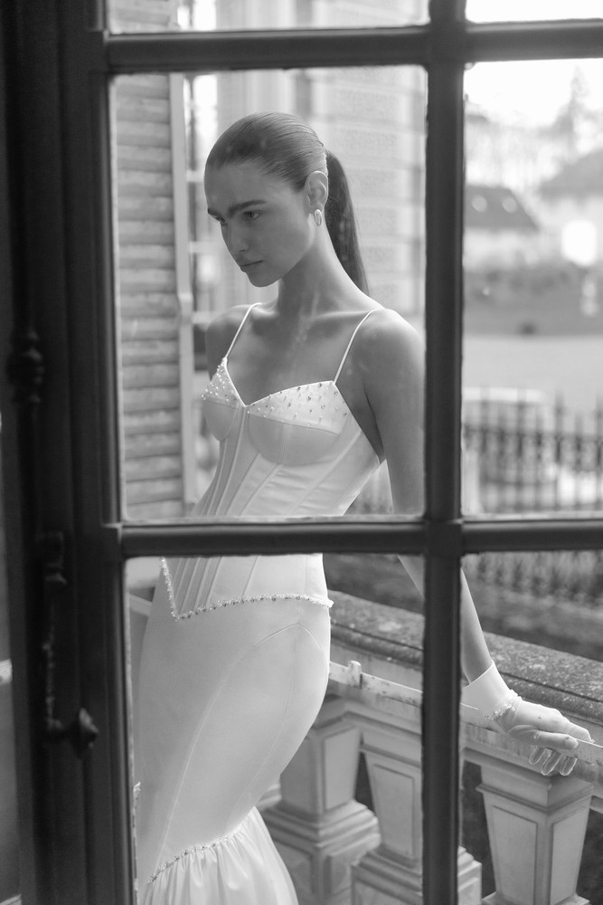 Lior Wedding Dress by Wona Concept