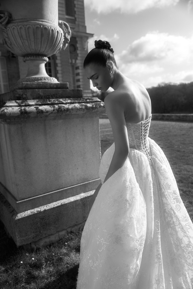 Melle Wedding Dress by Wona Concept