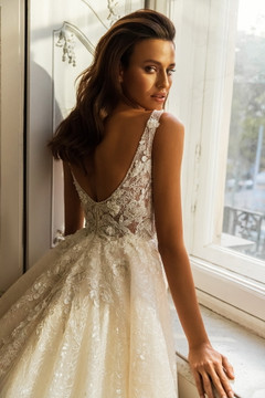 Brooklyn A-Line Sequin Chantilly Lace Wedding Gown By Luce Sposa ( $1800 - $2500) Skirt with lace or Plain Tulle