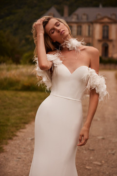 Flare by Luce Sposa