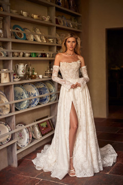 Navy by Luce Sposa