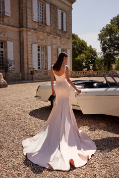 Cape only ( to match Elle by Luce Sposa  ( online only)