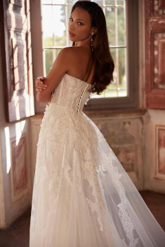Elan Wedding Gown By Pollardi Bridal