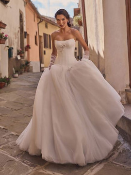 Epos Tulle Skirt Wedding Dress by Wona Concept