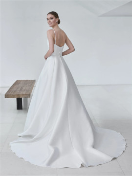Marellia Wedding Dress by Pronovias A-line Mikado