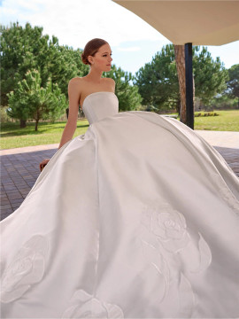 Carthy Wedding Dress by Pronovias Princess Dress ($5190-$6420)