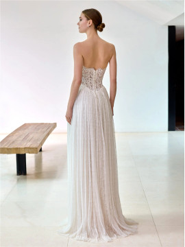 Lieke Wedding Dress by Pronovias A-Line dress ($4090-$4530)