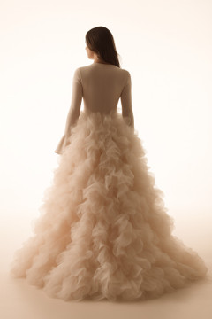 Adela long sleeve jewel neck-back